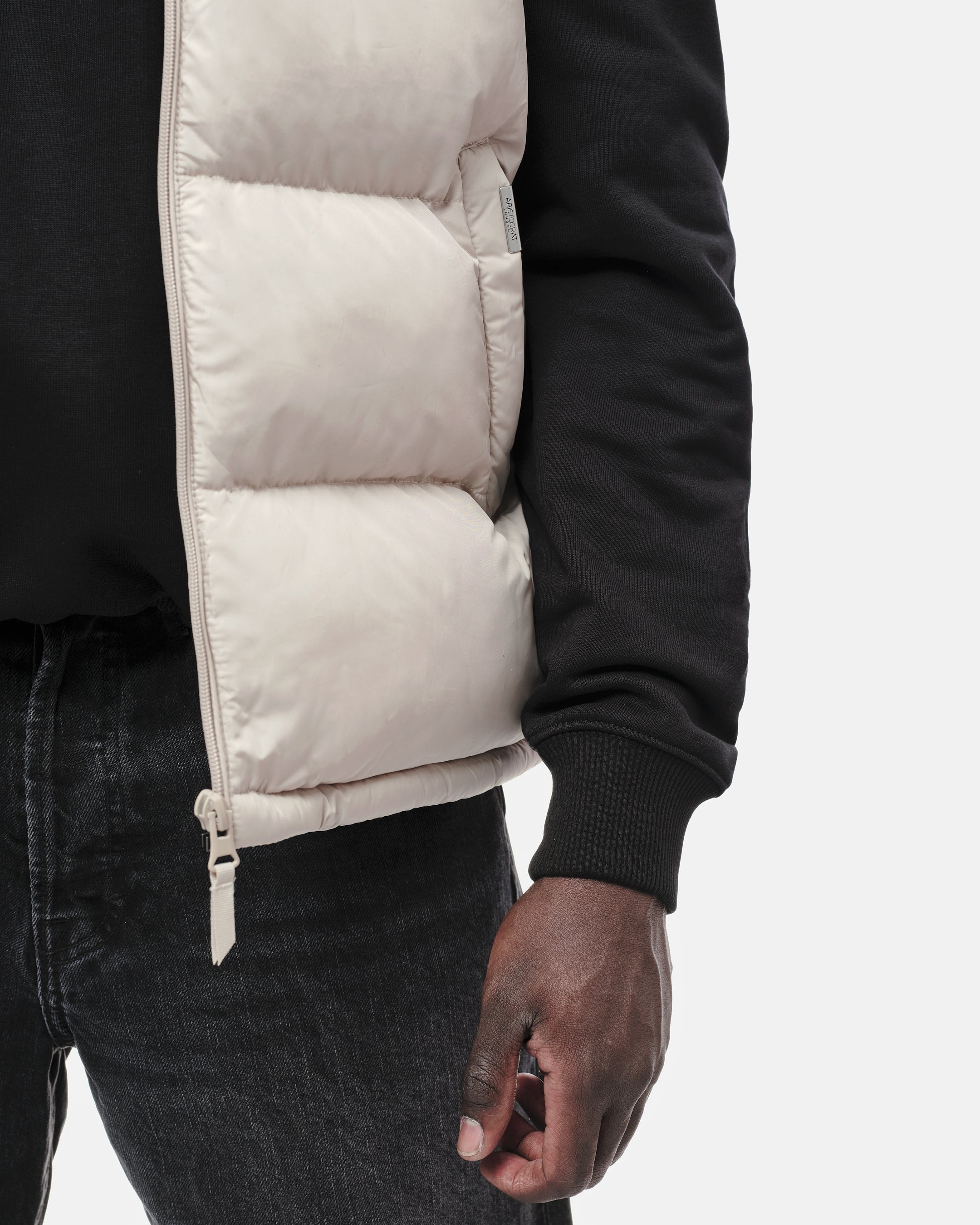 ARISTOCRAT PUFFER GILET - BEIGE